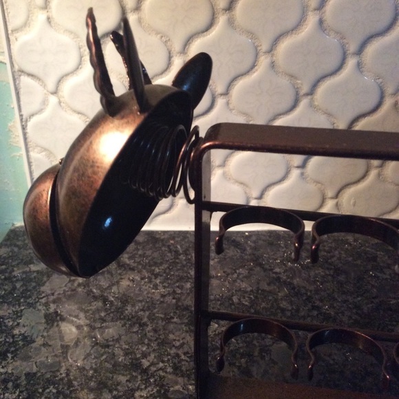 Bronze Coloured Metal Bull WINE Cork Holder - Picture 7 of 7